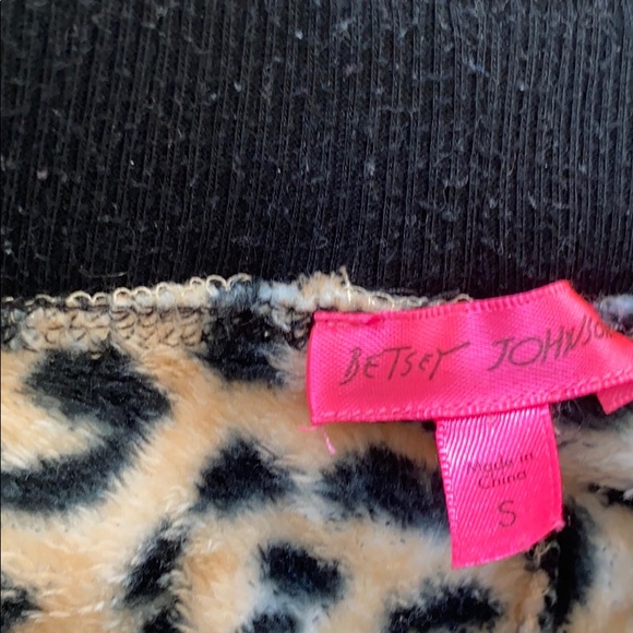 Super soft Betsey Johnson pajama pants - Picture 5 of 6